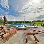 Three-bedroom In Сasa de vacaciones *