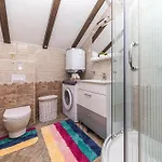 Three-bedroom In * Grab