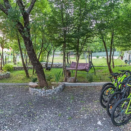 Three-bedroom In * Grab